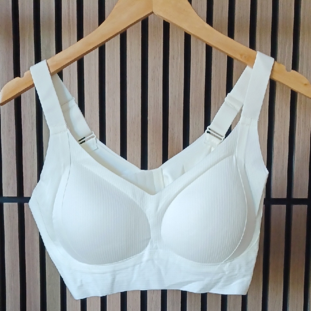 3 piece set Elegant Cream, Beige, Black Women's Bra